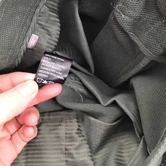 Hickey Freeman Men’s Classic Modern Fit Shorts Green Elastic Casual NWT Size 38 - Picture 3 of 10